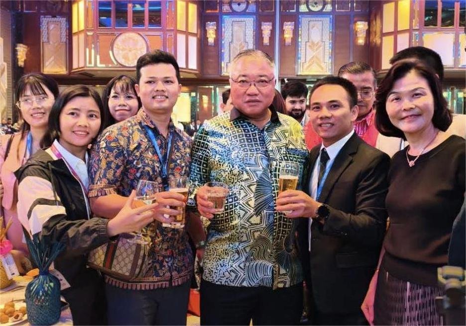 arak - menteri