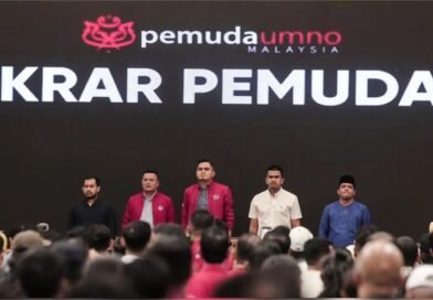 Pertembungan Umno-PH gugat kerajaan Melaka