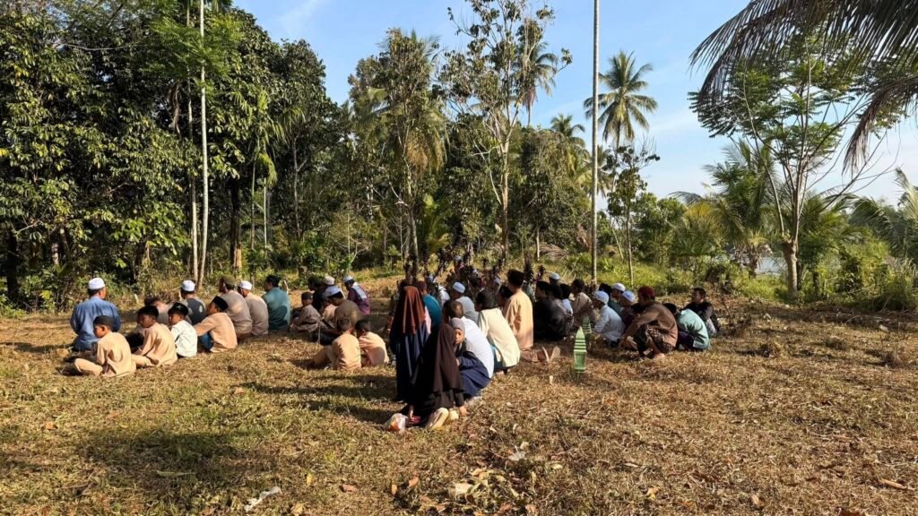 Raya 6 - ziarah kubur