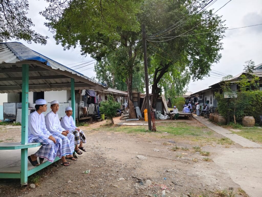 Ud Deen - pelajar