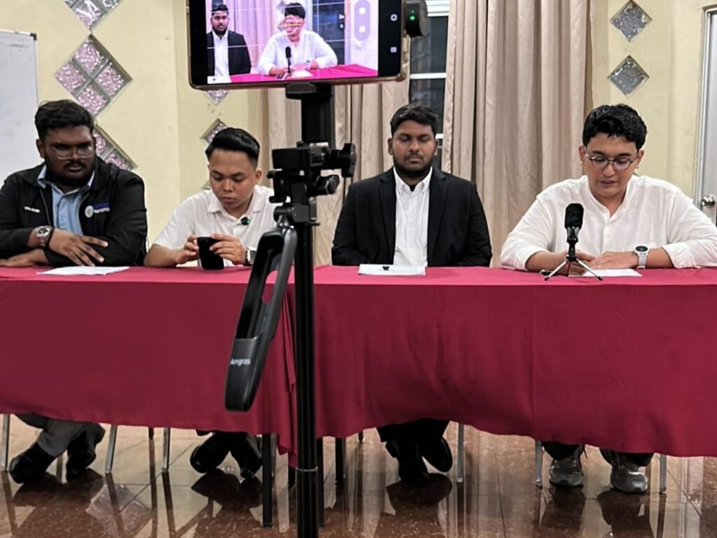 PKR - mahasiswa keluar parti