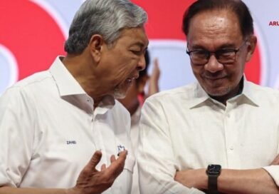 Anwar masih perlu Zahid hadapi PRU16?