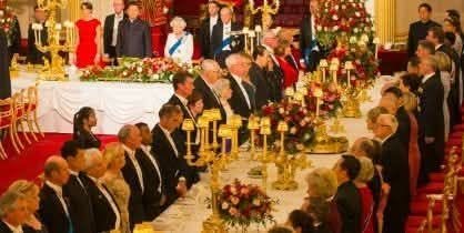 D - hidang arak majlis negara